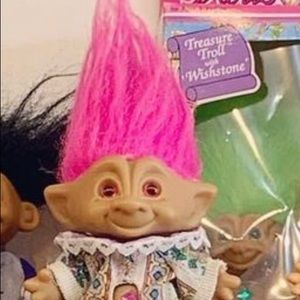 Meet your Posher, Abigail